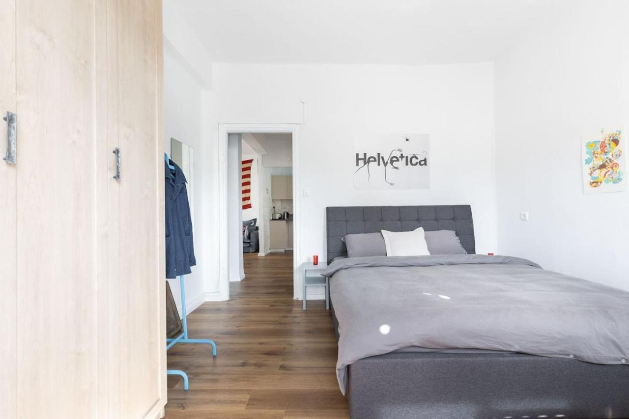 Artistic 2br W Balcony In Florentin Center By Sea N' Rent *